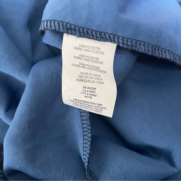 Women’s Navy Blue and Black Dress, Tiana B. Size 6 Lace detailing, event outfit - Picture 5 of 10